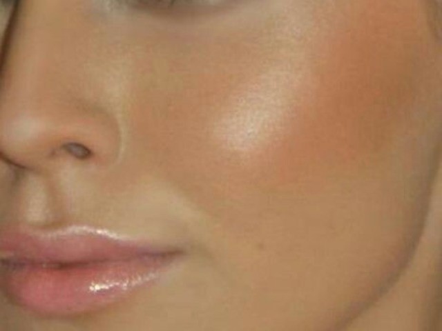 Убираем прыщи быстро